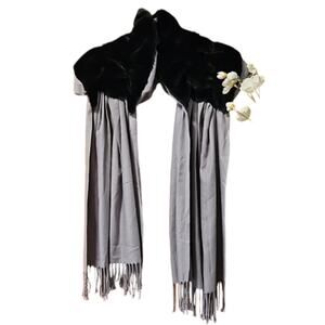 Luxurious Faux Fur Collar Scarf